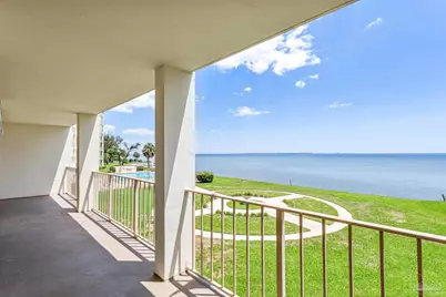 615 Bayshore Dr, Pensacola, FL 32507 - Photo 3