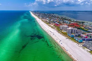 1600 Via De Luna Dr, Pensacola Beach, FL 32561 - Photo 25