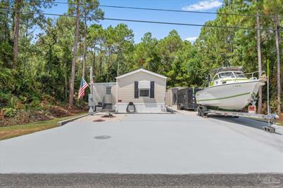 1967 Reagan Rd, Navarre, FL 32566 - Photo 1