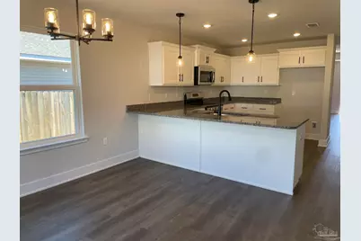 422 Kingsbridge Dr #19C, Cantonment, FL 32533 - Photo 3