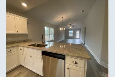 1070 Brimwood Cir #10A, Cantonment, FL 32533 - Photo 3