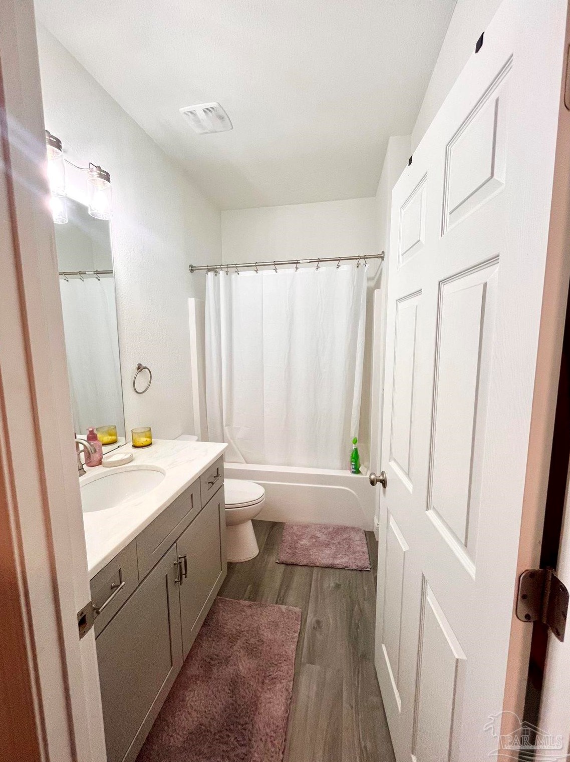 1315 Scott St, Pensacola FL 32503-1237 exterior