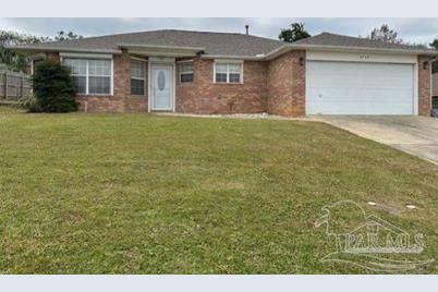 2719 Blackwood Dr, Cantonment, FL 32533 - Photo 1