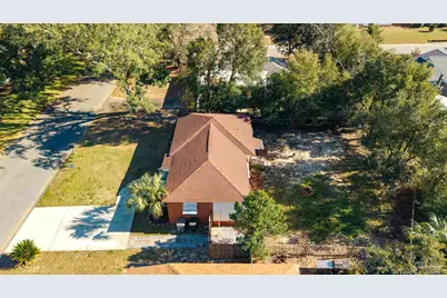 303 SE Gilliland Rd, Pensacola, FL 32507 - Photo 5