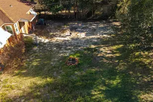 303 SE Gilliland Rd, Pensacola, FL 32507 - Photo 27