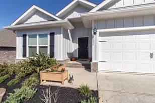 8094 Majestic Cypress Dr, Milton, FL 32583 - Photo 7