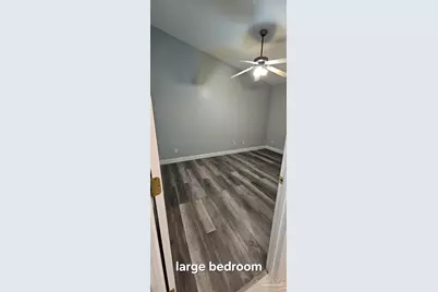 7831 Stallworth Ln, Pensacola, FL 32526 - Photo 13