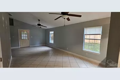 7831 Stallworth Ln, Pensacola, FL 32526 - Photo 9