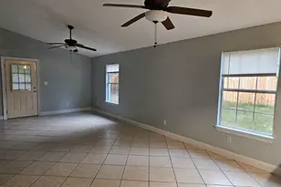 7831 Stallworth Ln, Pensacola, FL 32526 - Photo 9