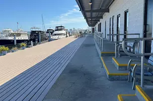 300 Pensacola Beach Rd, Gulf Breeze, FL 32561 - Photo 7