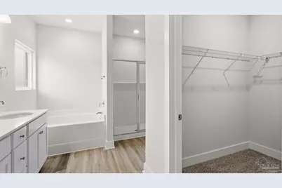 2819 Chevy Cir, Pace, FL 32571 - Photo 7