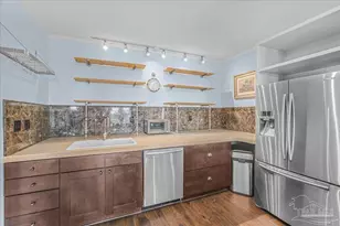 534 E Zarragossa St, Pensacola, FL 32502 - Photo 5