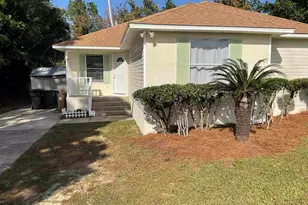 4750 Pebble Creek Dr, Pensacola, FL 32526 - Photo 1