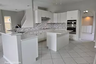 1100 Willowood Cir, Gulf Breeze, FL 32563 - Photo 9