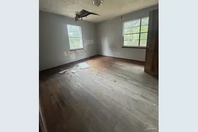 9985 Paws Rd, Milton, FL 32570 - Photo 15