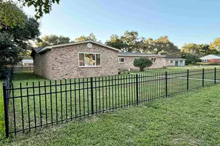 4731 Live Oak Ln, Pace, FL 32571 - Photo 39