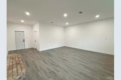 4731 Live Oak Ln, Pace, FL 32571 - Photo 11