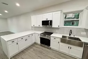 4731 Live Oak Ln, Pace, FL 32571 - Photo 7