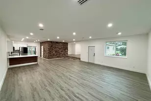 4731 Live Oak Ln, Pace, FL 32571 - Photo 5