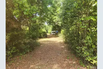 616 Massachusetts Ave, Pensacola, FL 32505 - Photo 9