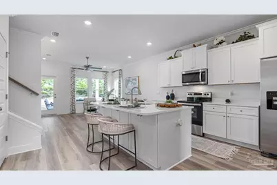 9827 Starling Dr, Pensacola, FL 32506 - Photo 17