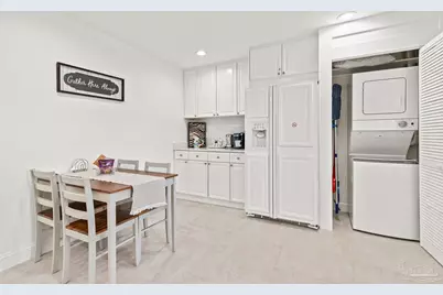 4735 Huron Dr, Pensacola, FL 32507 - Photo 9