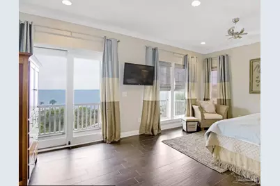 1452 Homeport Dr, Navarre Beach, FL 32566 - Photo 9