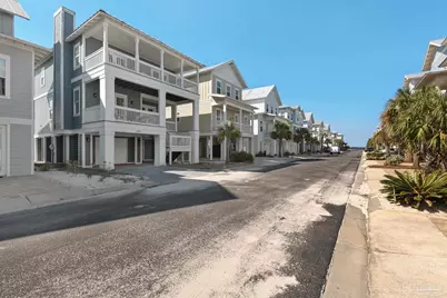 1497 Seaside Cir, Navarre Beach, FL 32566 - Photo 11