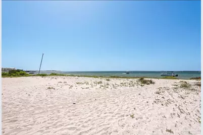 1497 Seaside Cir, Navarre Beach, FL 32566 - Photo 27