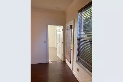 6148 The Oaks Ln #B, Pensacola, FL 32504 - Photo 9