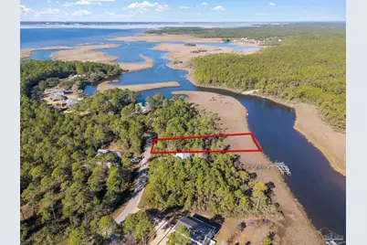 5690 Tarpon Ct, Milton, FL 32583 - Photo 15