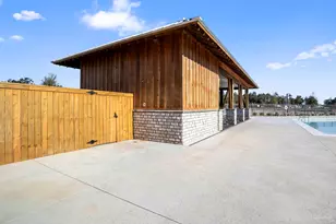 5976 Sargassum Ln, Milton, FL 32583 - Photo 9