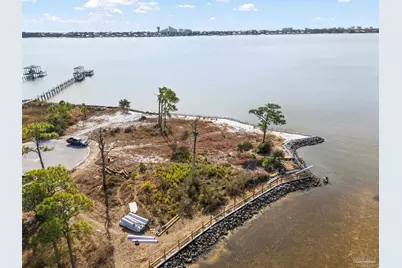 16353 Tarpon Dr, Pensacola, FL 32507 - Photo 9