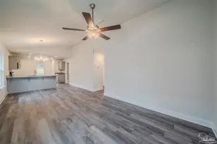 1010 Brimwood Cir, Cantonment, FL 32533 - Photo 3