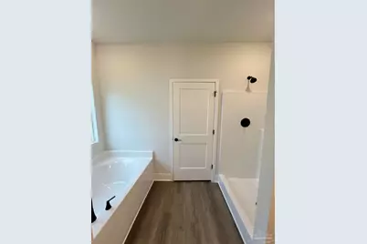 940 Rustling Pines Rd #13B, Cantonment, FL 32533 - Photo 7