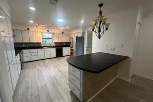 335 Vera St, Pensacola, FL 32514 - Photo 11