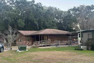 335 Vera St, Pensacola, FL 32514 - Photo 1