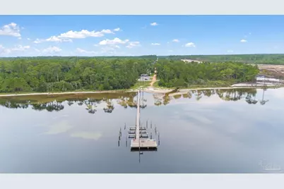 1437 Suncrest St, Gulf Breeze, FL 32563 - Photo 7