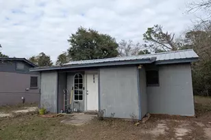 1036 Hawthorn Dr, Pensacola, FL 32507 - Photo 11