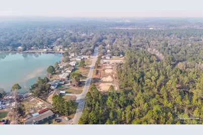 8017 Twin Lake Dr, Milton, FL 32583 - Photo 7