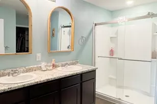 10545 Queens Gate Cir, Pensacola, FL 32506 - Photo 19