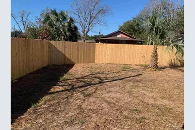 3017 Berwick St, Pensacola, FL 32503 - Photo 11