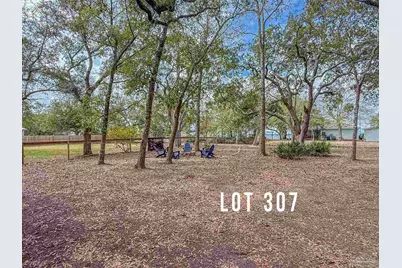 307 Katie St, Milton, FL 32583 - Photo 13