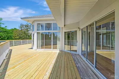 7208 Bayshore Dr, Milton, FL 32583 - Photo 5