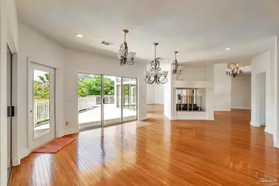 7208 Bayshore Dr, Milton, FL 32583 - Photo 15