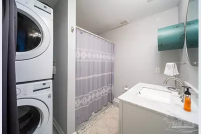 5539 Soundside Dr #C, Gulf Breeze, FL 32563 - Photo 17