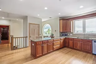 137 Le Port Dr, Pensacola Beach, FL 32561 - Photo 25