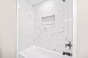 216 W 9 1/2 Mile Rd, Pensacola, FL 32514 - Photo 41