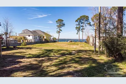 5509 Galvez Rd, Pensacola, FL 32507 - Photo 19