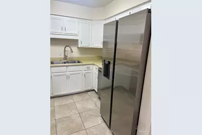 7225 W Fairfield Dr #B5, Pensacola, FL 32506 - Photo 5